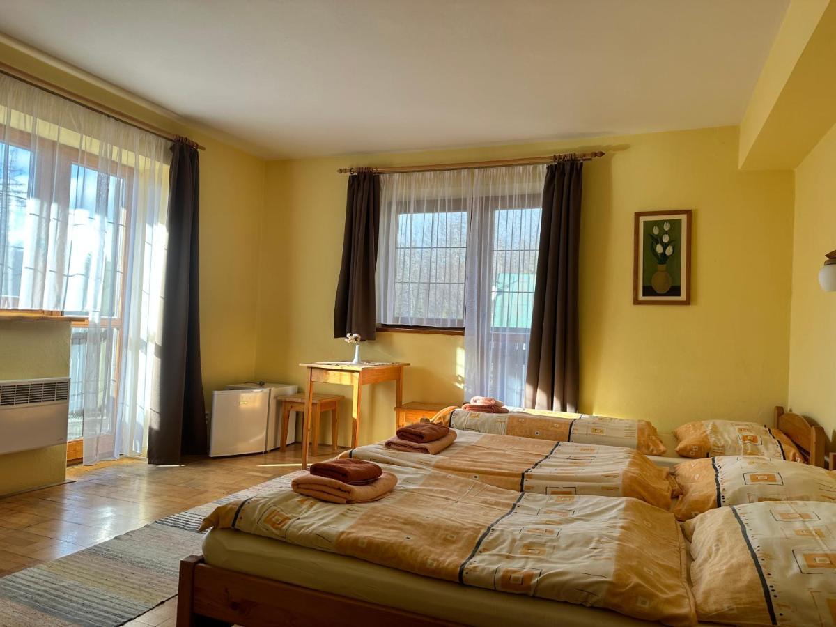 Penzion Pazicky Stará Lesná Buitenkant foto