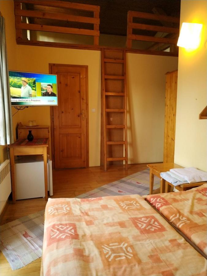 Penzion Pazicky Stará Lesná Buitenkant foto